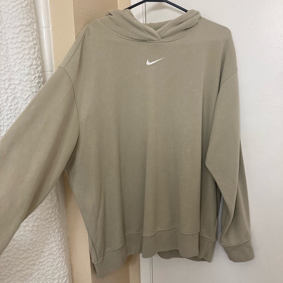 Nike Sweaters - Nike Hoodie